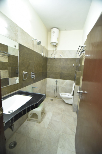 Bathroom 4, Hotel Vaishnavi, Jaipur