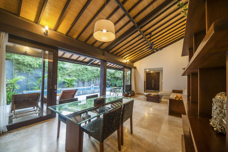 Others 3, Villa Tirta, Denpasar
