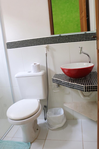 Bathroom 4, Chalés Porto Seguro, São Sebastião