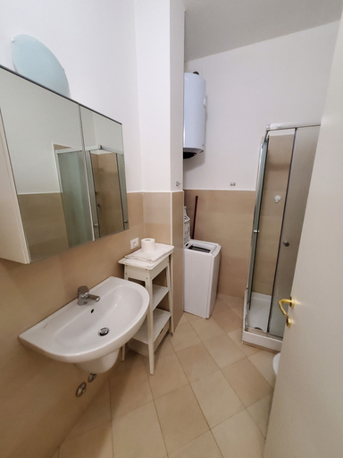 Bathroom 4, Residence Bonomelli, Bergamo