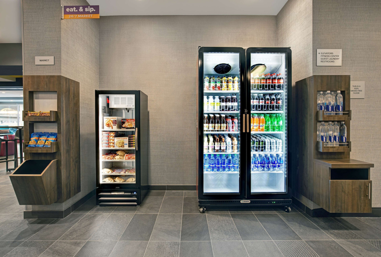 Food & Drinks 5, Tru By Hilton Milwaukee Downtown, WI, Milwaukee