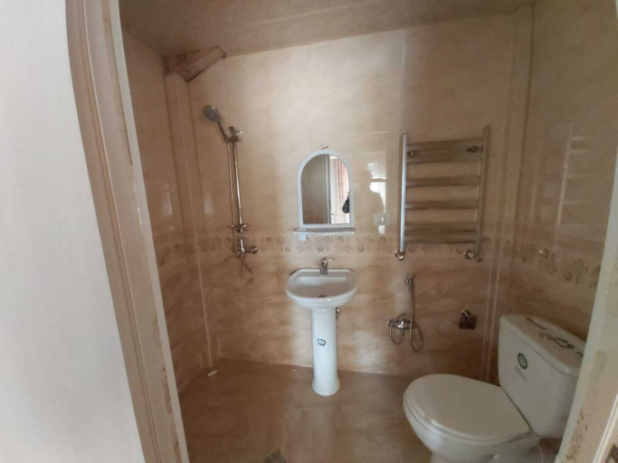 Bathroom, Baijan Hotel Baku, Baku