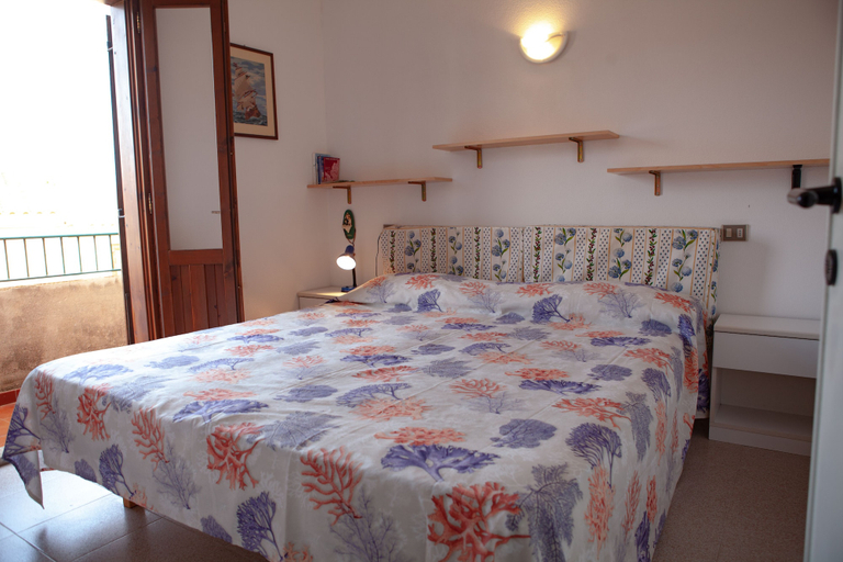 Room 3, FANTASTICO PORTO OTTIOLU GR4, Nuoro