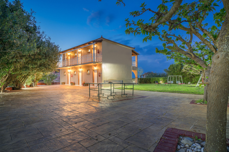 Exterior & Views 2, Armonia Studios & Apartments, Ionian Islands