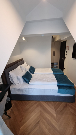 Bedroom 4, The Hotel Ljubljana, Ljubljana