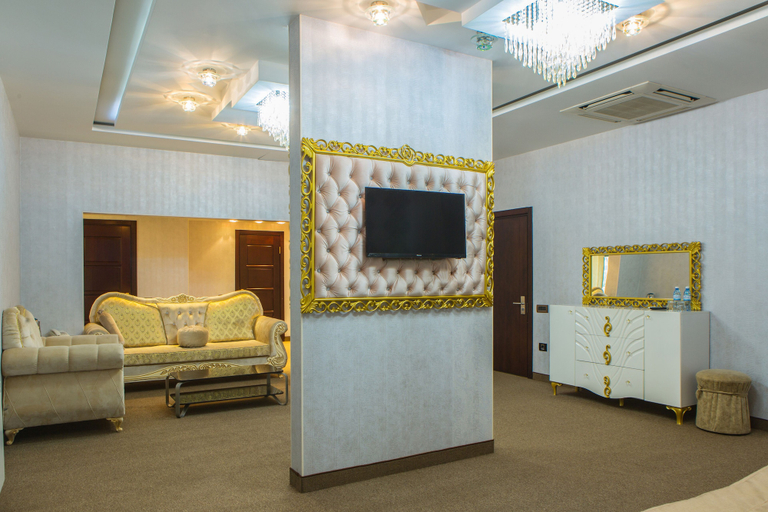 Others 4, Raymond Hotel, Baku