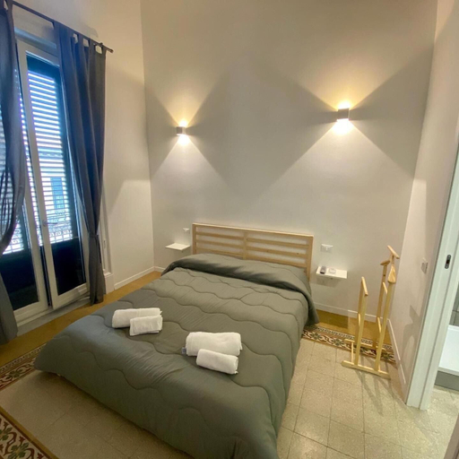Bedroom 2, Piazza Florio Rooms, Palermo