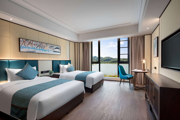 Bedroom 3, Ramada by Wyndham Yingshan Jiulongwan Resort, Huanggang