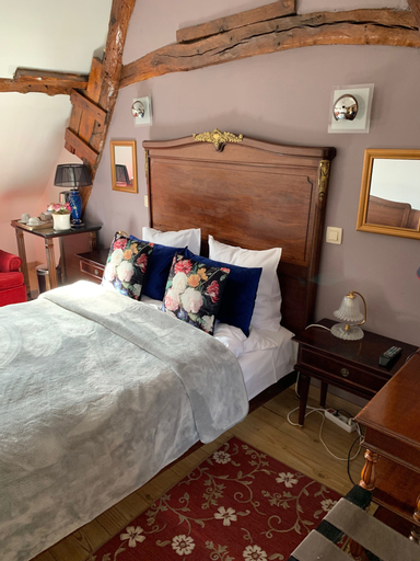 Bedroom 3, Mara Ath, Hainaut
