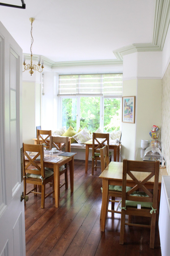 Food & Drinks 5, Boscastle House, Cornwall