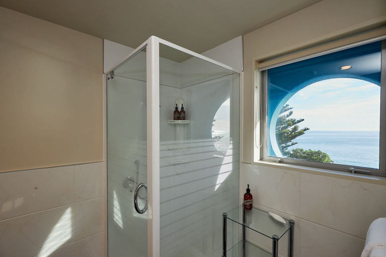 Bathroom 4, Kaikoura Luxury Apartments, Kaikoura