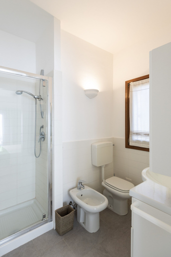 Bathroom 3, Villetta Ginepro, Olbia-Tempio