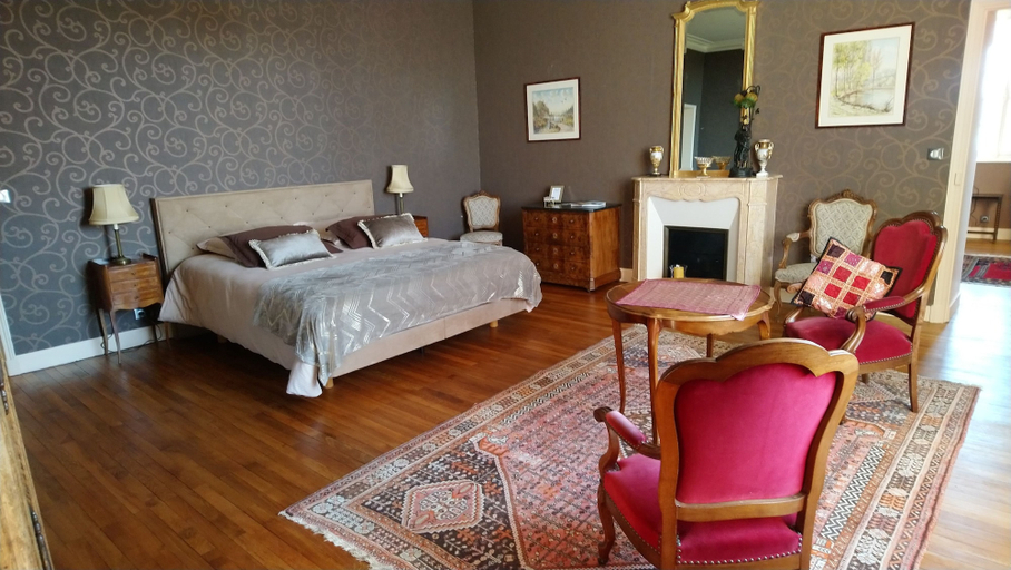 Bedroom 2, Manoir de Conjon, Calvados