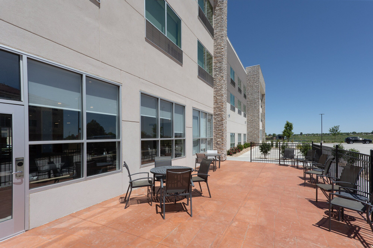 Holiday Inn Express & Suites FIRESTONE - LONGMONT, Denver