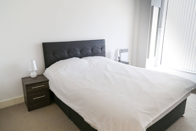Bedroom 3, Henry Street - Apt 46, Sefton