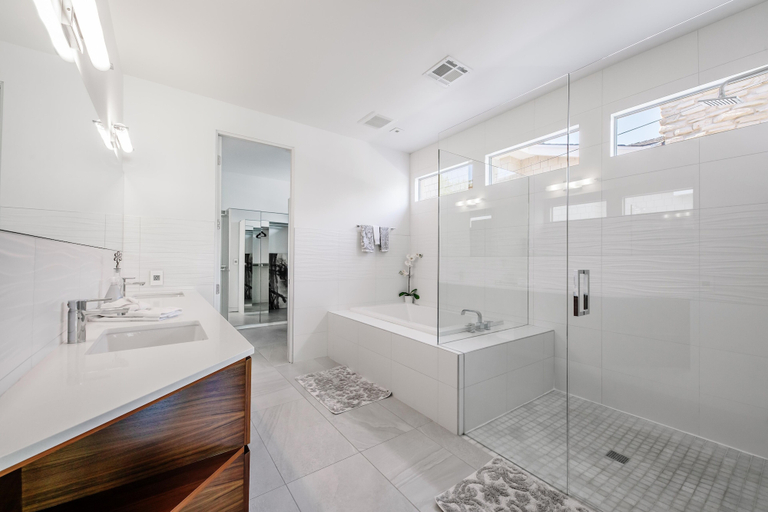 Bathroom 4, The Donatella - Arcadia - Creme de la Creme, Maricopa