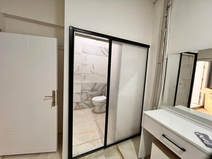 Bathroom, House in Mardin, Kızıltepe