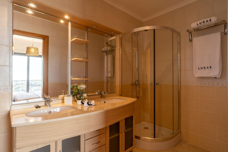 Bathroom 4, Canhas Views, Ponta do Sol