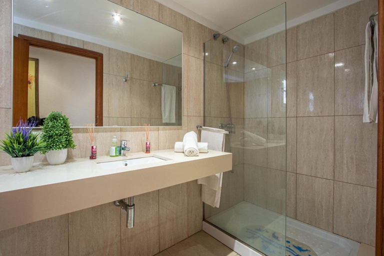 Bathroom 3, Apartment - 3 Bedrooms with WiFi and Sea views - 107925, Baleares