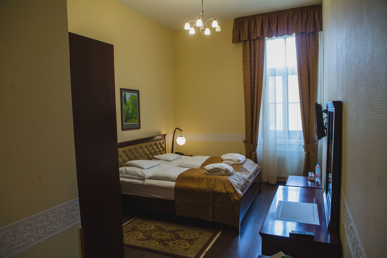 Bedroom 2, Főnix Wellness Resort, Balassagyarmat