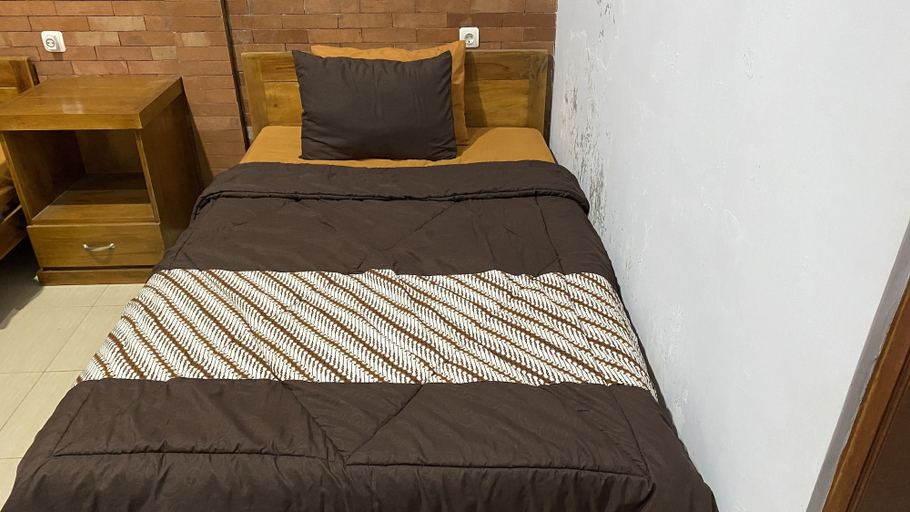 Bedroom 5, Homestay Candi Pawon Fahrurohman Syariah, Magelang