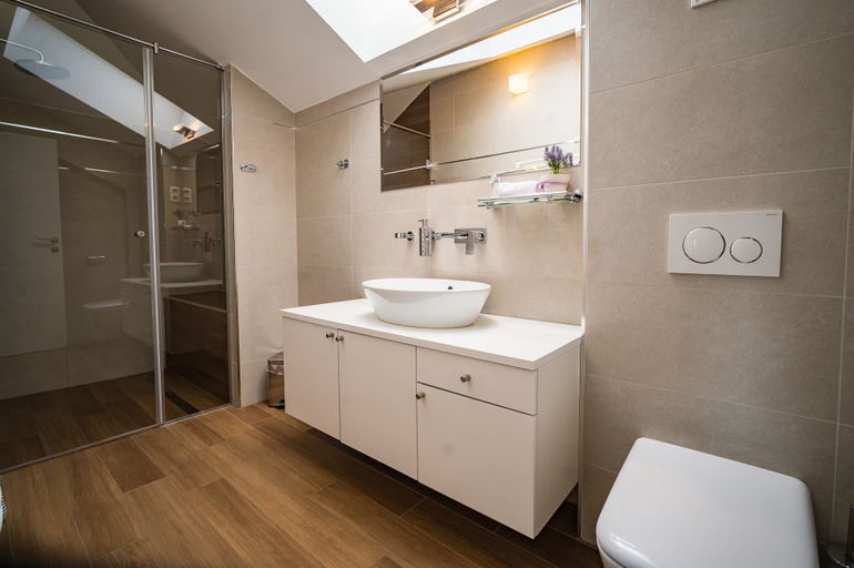 Bathroom 4, Villa Flavia and Alba - Private Pool, Novalja