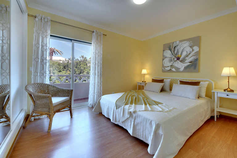 Bedroom 2, Eagle Eye Villa, Albufeira