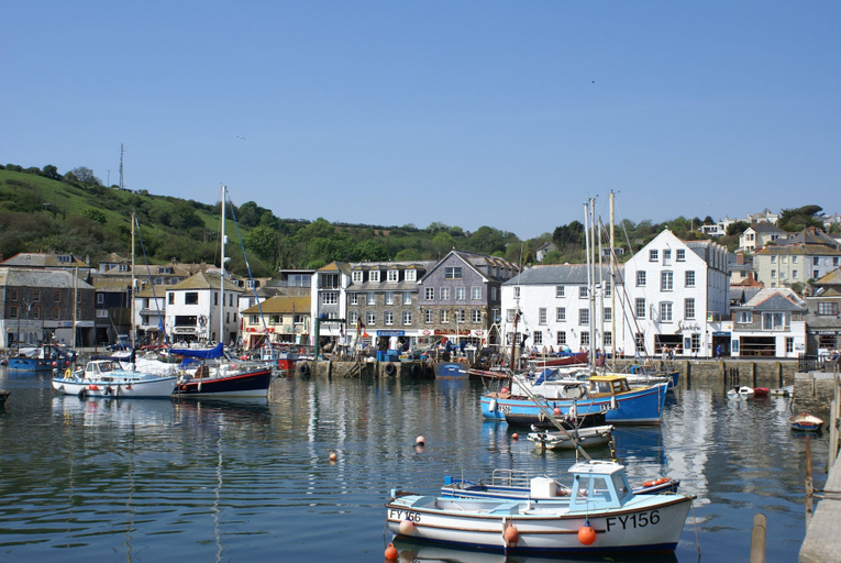Exterior & Views, Harbourside Apartment, Cornwall