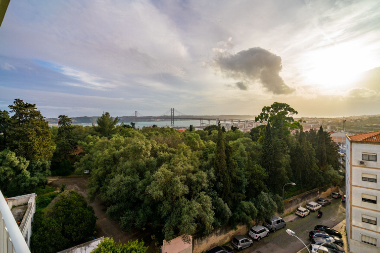 Others 5, 270 Panoramic View Premium Apartment, Lisbon