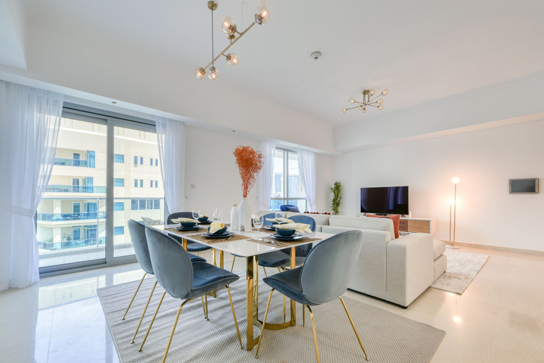In-room dining 2, The Jewels Tower, Dubai