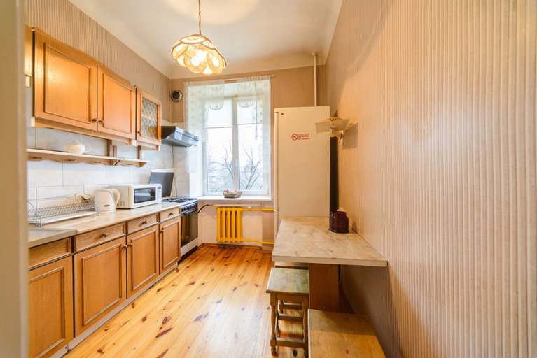 Others 5, Apartment near Olympic Stadium, Holosiïvs'kyi