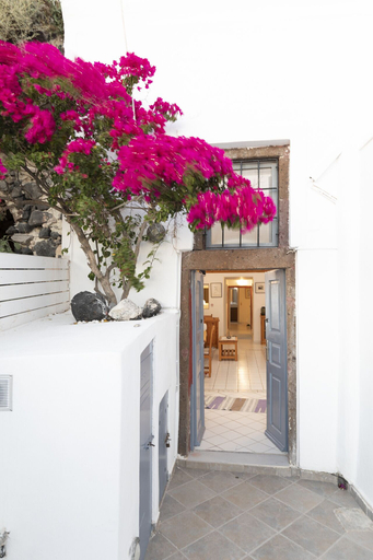 Exterior & Views 2, Folia Bianca Apartments, South Aegean