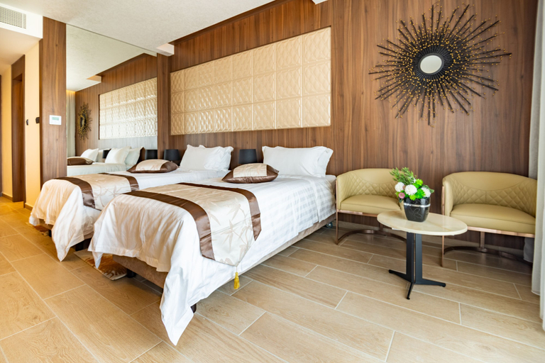 Bedroom 3, Leonardo Boutique Hotel Larnaca, Larnaca