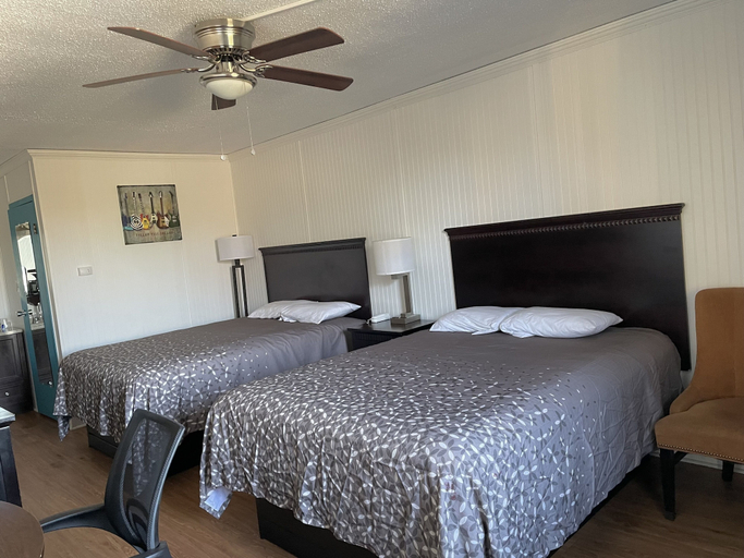 Bedroom 5, Rodeway Inn Nashville Donelson, Davidson