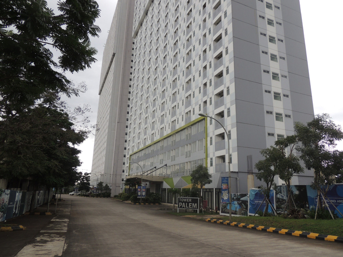 Exterior & Views 2, Reva Room on Gunung Putri Square Apartment, Bogor