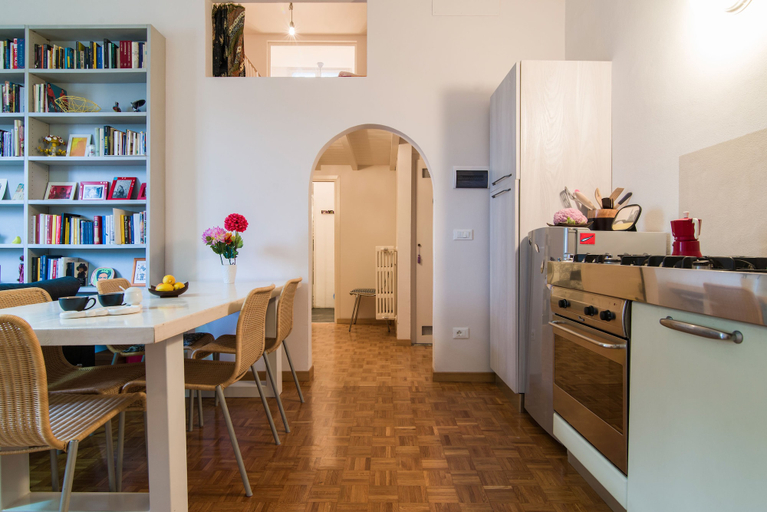Others 5, Santo Spirito Cozy Flat, Florence