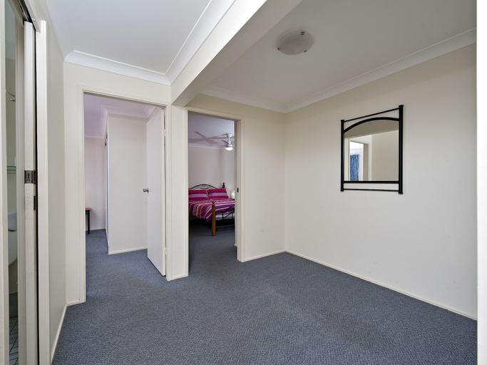 Others 5, The Breakers, 16B Government Road, Port Stephens