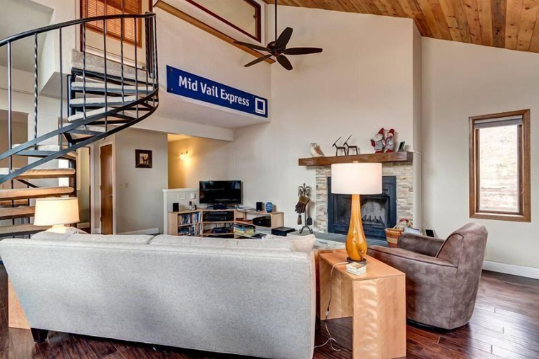 Others 4, 2-225 Eagle Dr Unit 8B Summer Only, Eagle