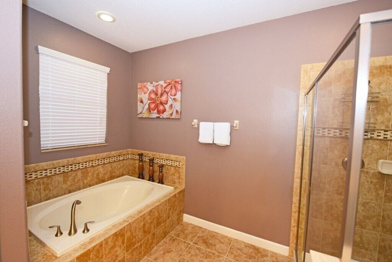 Bathroom 3, Champions Gate IHR 3015, Osceola