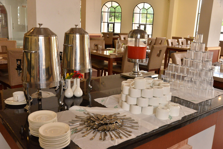 Food & Drinks 3, Ags Holiday Resorts, Vellore