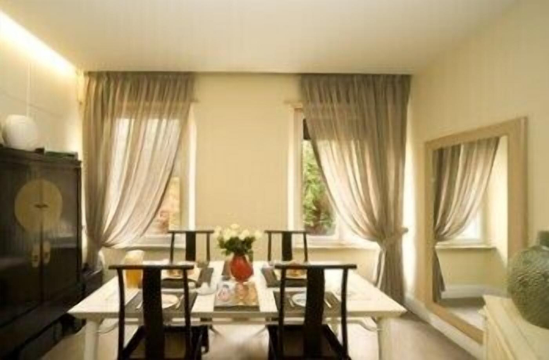 Others 4, Hotel Valeri, Rome