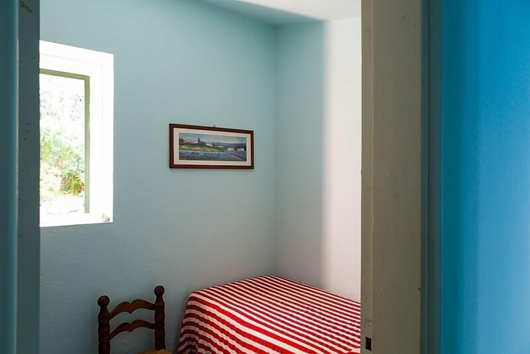 Bedroom 3, Villa Coralli, Livorno