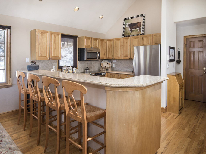Others 4, Meadows Townhome, Eagle