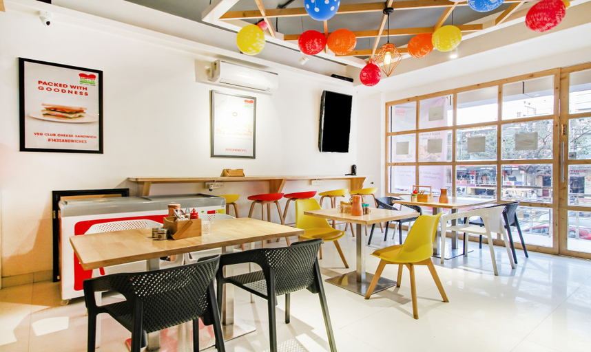Food & Drinks 5, Itsy Hotels D'Comfort Inn, Hyderabad