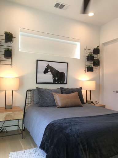 Bedroom 3, The Zen Den, Travis