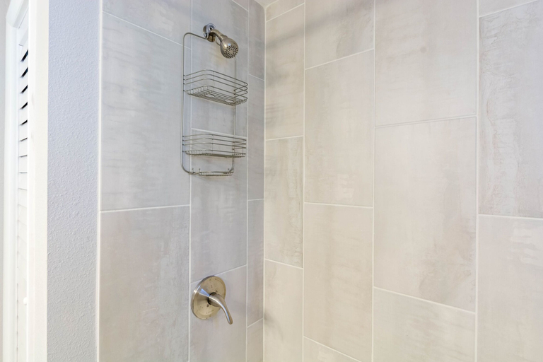Bathroom 4, Cozy Jacuzzi Home, Hillsborough