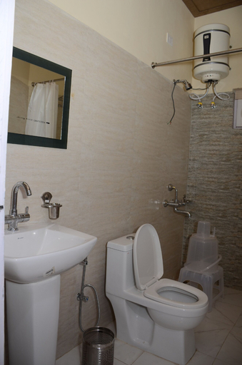 Bathroom, Majkhali Woods, Ranikhet, By Himalayan Eco Lodges, Almora