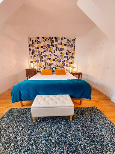 Bedroom 4, Le Huis Clos, Indre-et-Loire