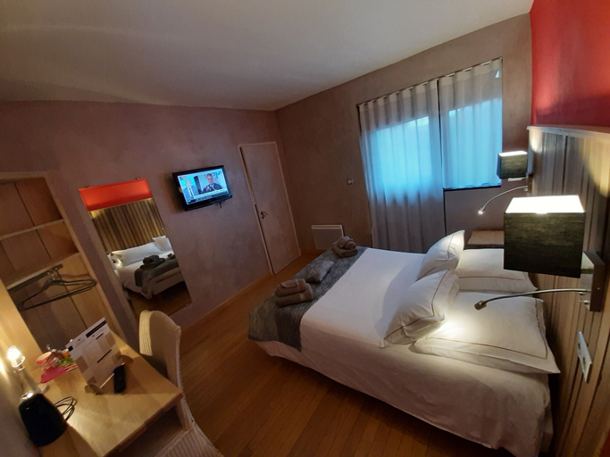 Bedroom 5, Le Clos du Bois Joli, Ain