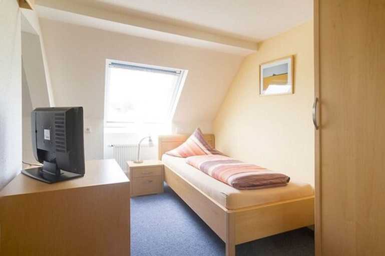 Bedroom 2, Landgasthof Birkel, Ansbach